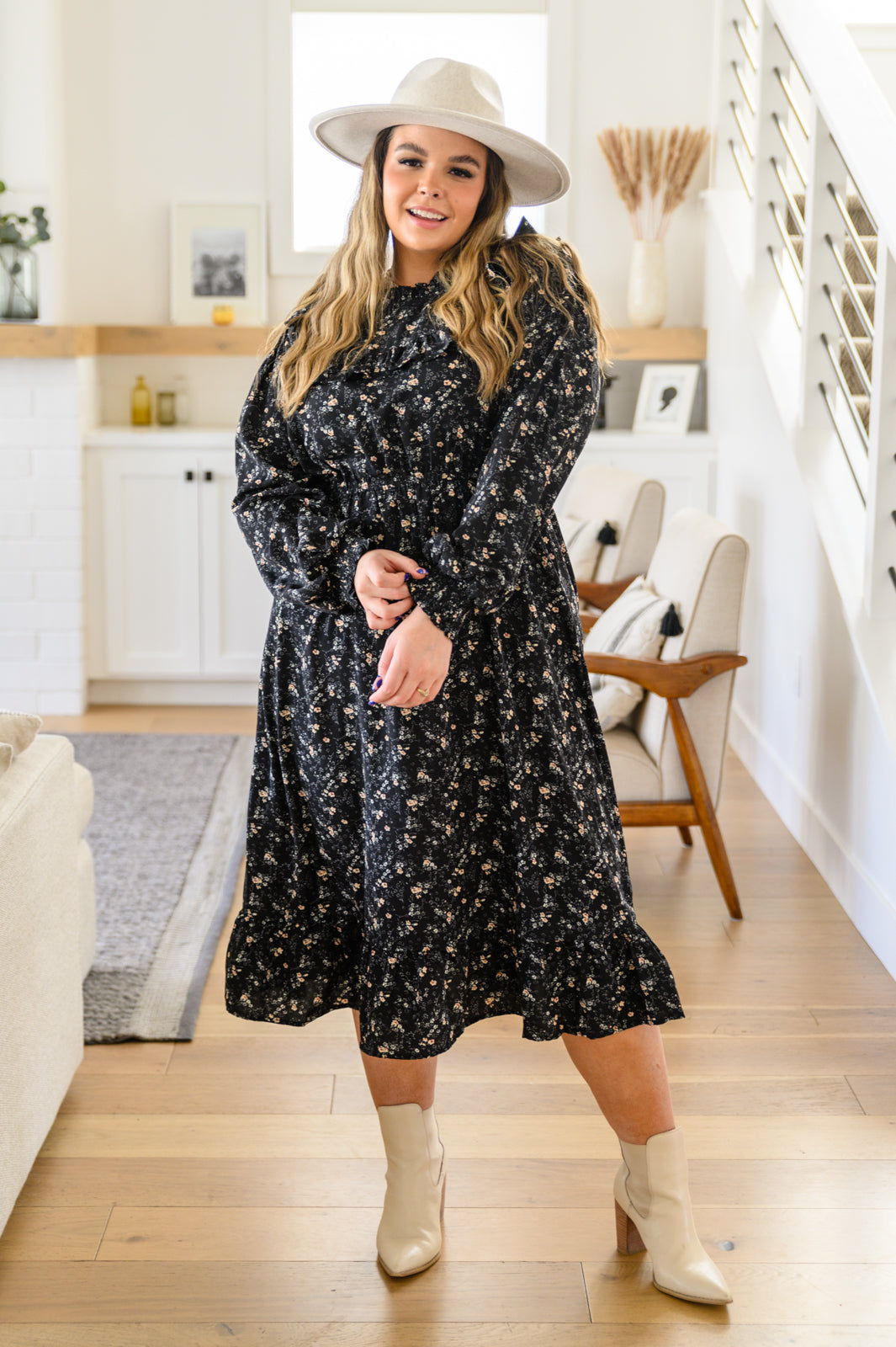 Black and Floral Long Sleeve Ruffle Hem Midi Dress Small